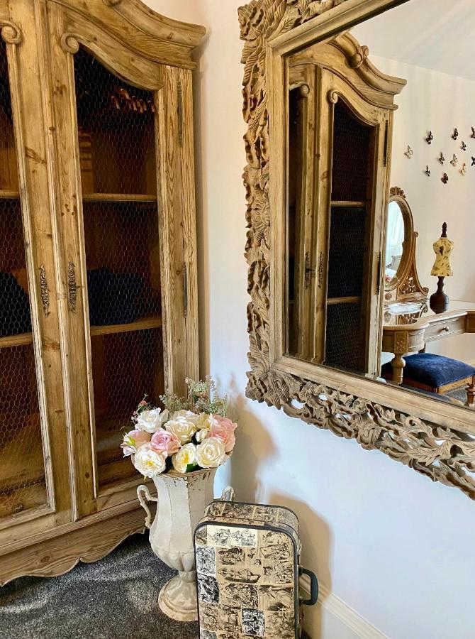 Maybole Private Room & Bathroom In Manor House מראה חיצוני תמונה